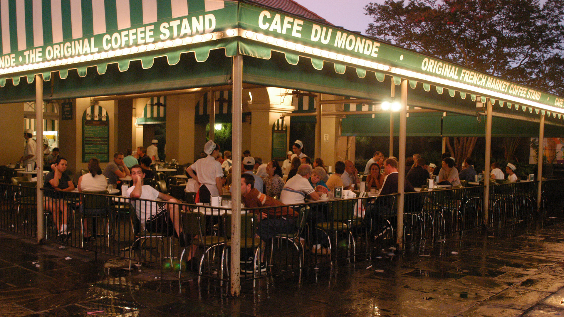 New Orleans LA --- Postcard Cafe Du Monde French Quarter Famous Coffee Stand 