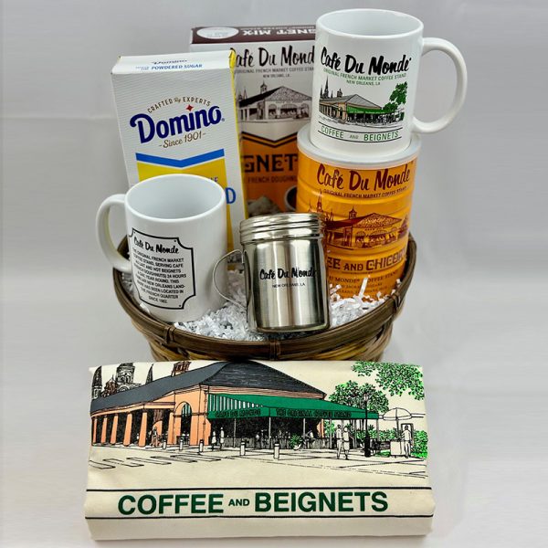 Cafe du Monde Garden District Basket with mugs