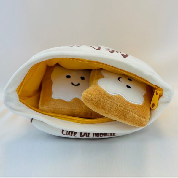 Inside of Cafe du Monde Plush Beignet Bag