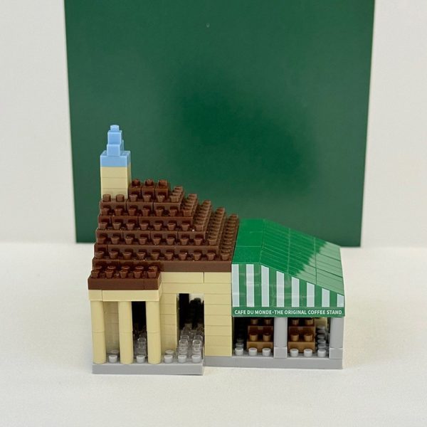 Side View of Cafe du Monde Mini Bricks Toy